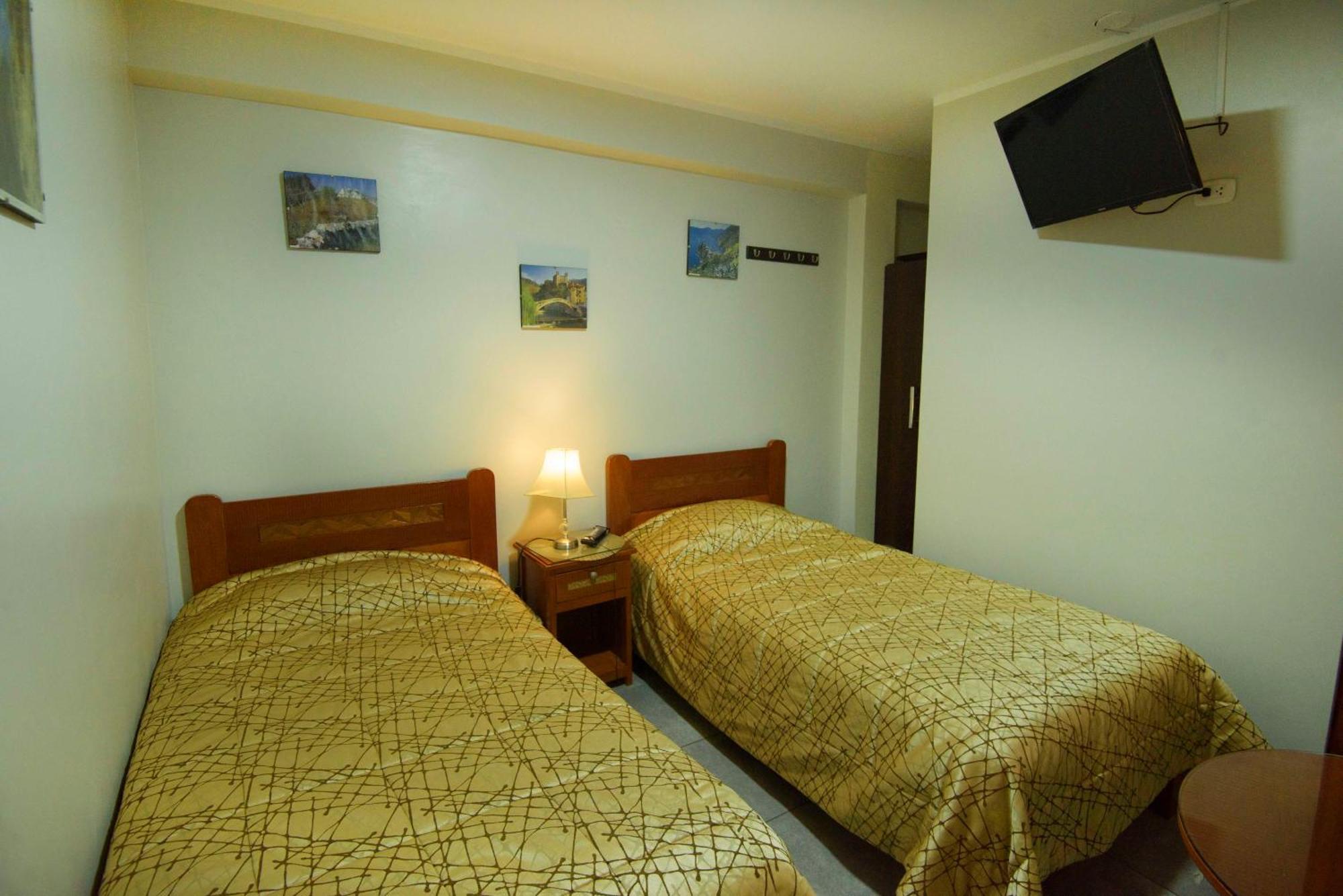 Hotel Virgen Del Carmen - Huaraz ภายนอก รูปภาพ